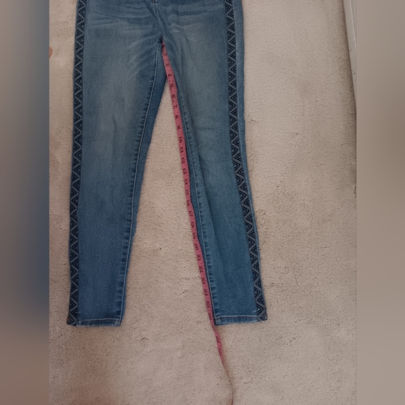 Knox Rose~Geometric Embroidered High Rise Skinny Ankle Denim Jeans - Picture 6 of 13